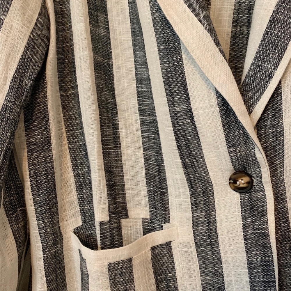 Linen blazer